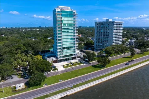 2619 Bayshore Boulevard Tampa FL 33629