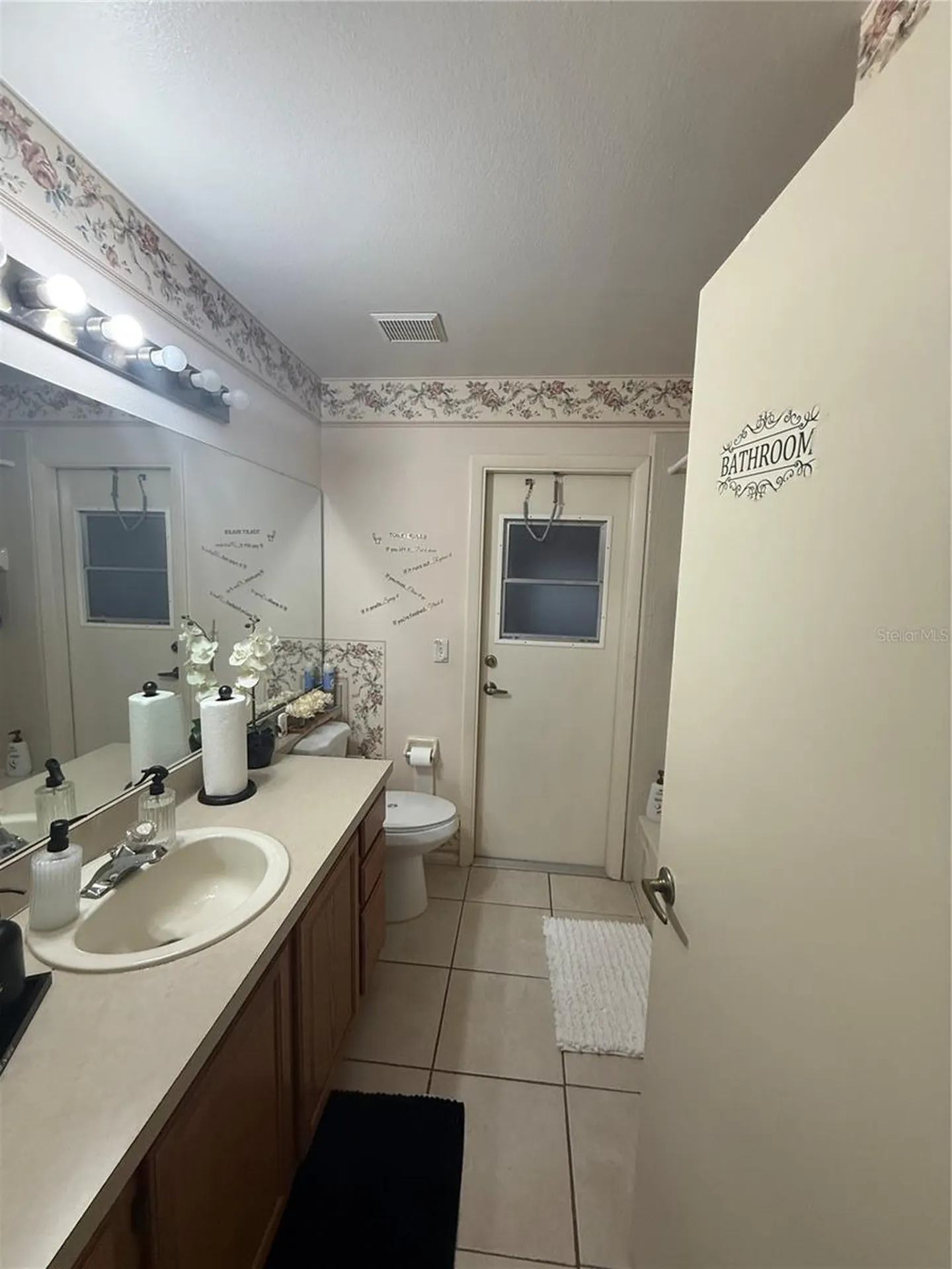 4709 Spaniel Street Orlando FL 32818