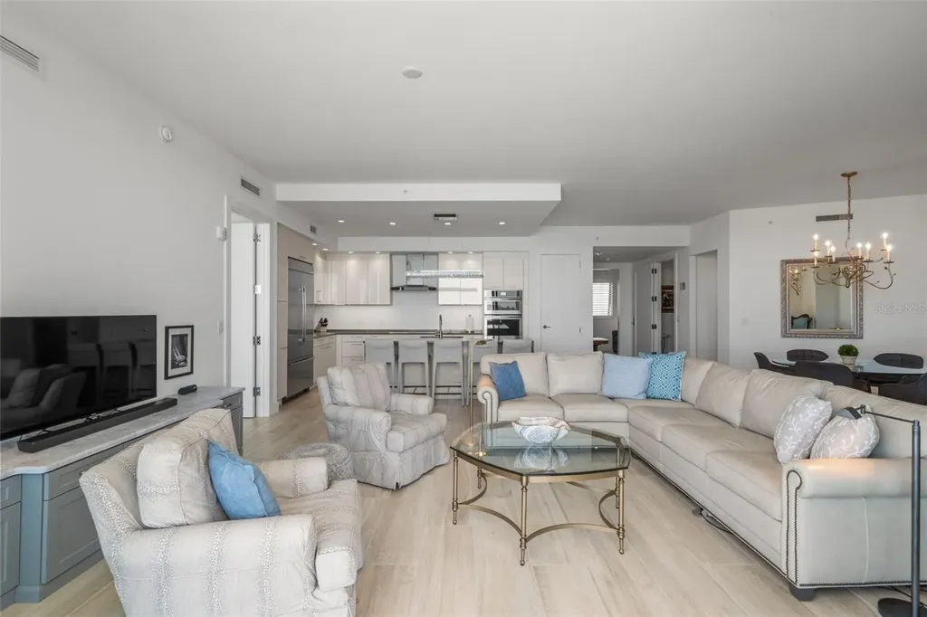 1155 N Gulfstream Avenue Sarasota FL 34236