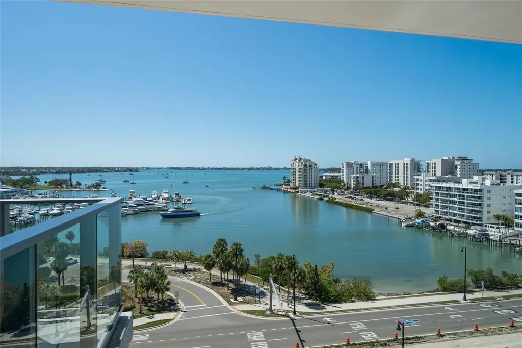 1155 N Gulfstream Avenue Sarasota FL 34236