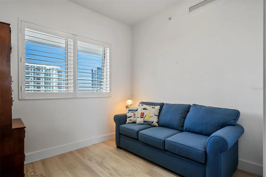 1155 N Gulfstream Avenue Sarasota FL 34236