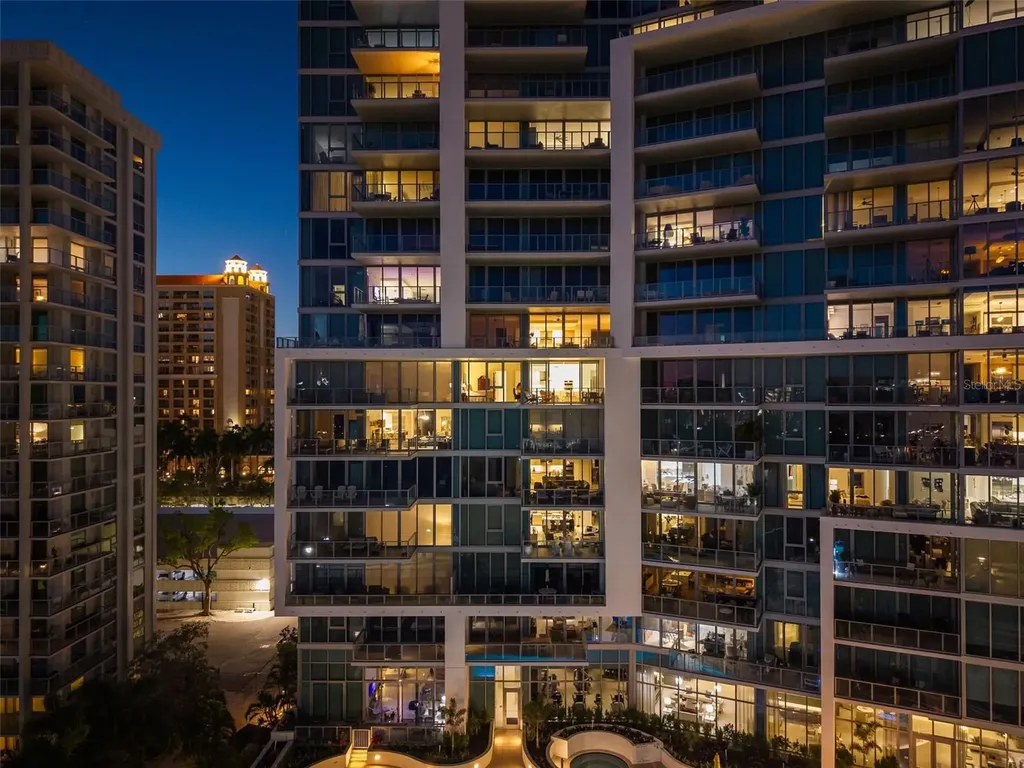 1155 N Gulfstream Avenue Sarasota FL 34236