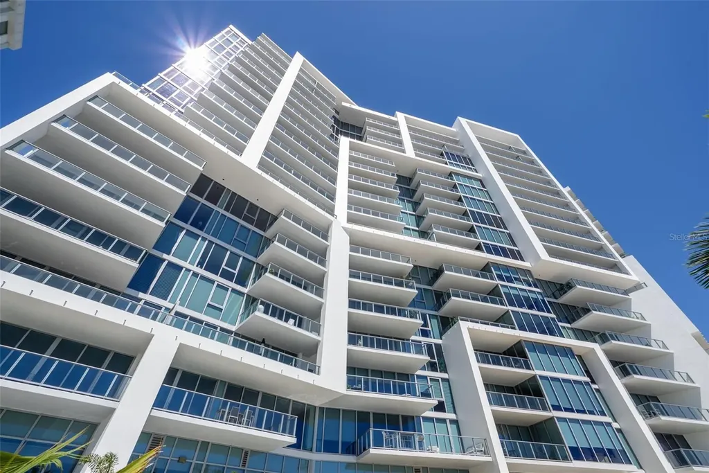 1155 N Gulfstream Avenue Sarasota FL 34236