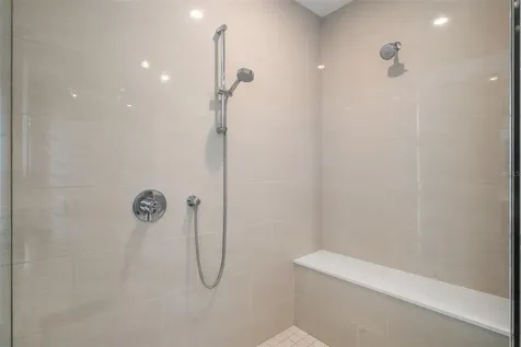 1155 N Gulfstream Avenue Sarasota FL 34236