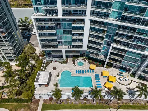 1155 N Gulfstream Avenue Sarasota FL 34236
