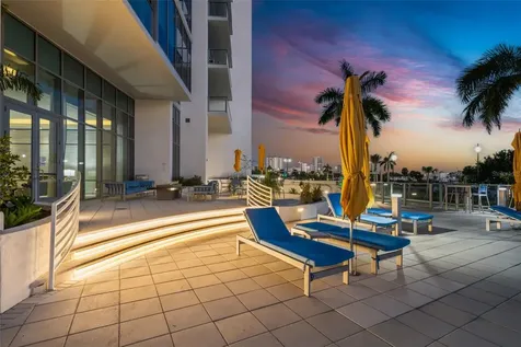 1155 N Gulfstream Avenue Sarasota FL 34236