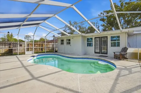 5897 5th Street S St Petersburg FL 33705