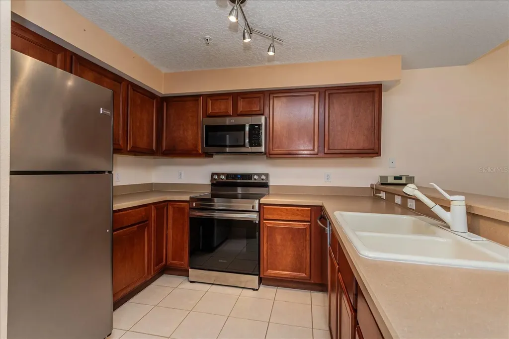 960 Mooring Avenue Altamonte Springs FL 32714