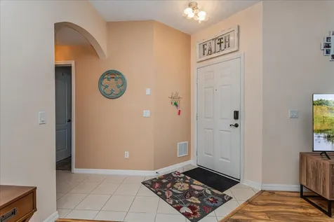 960 Mooring Avenue Altamonte Springs FL 32714