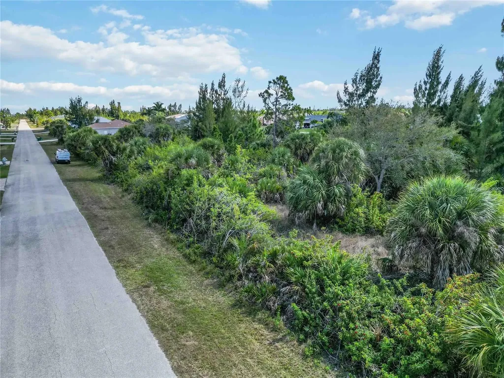 15609 Melport Circle Port Charlotte FL 33981