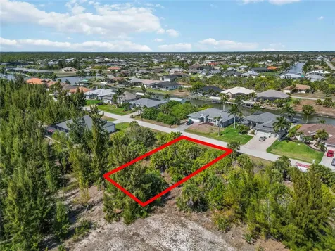 15609 Melport Circle Port Charlotte FL 33981