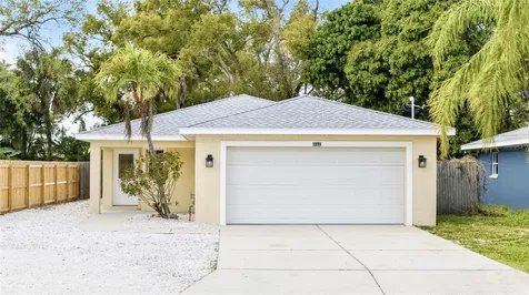 1016 26th Street W Bradenton FL 34205