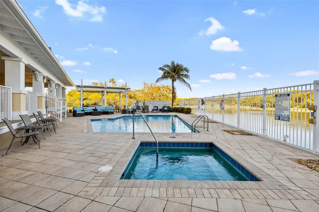10851 Mangrove Cay Lane NE St Petersburg FL 33716