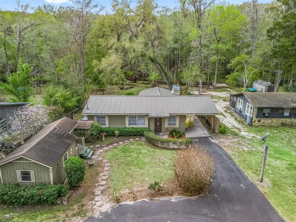 8701 Cr 647 S Bushnell FL 33513