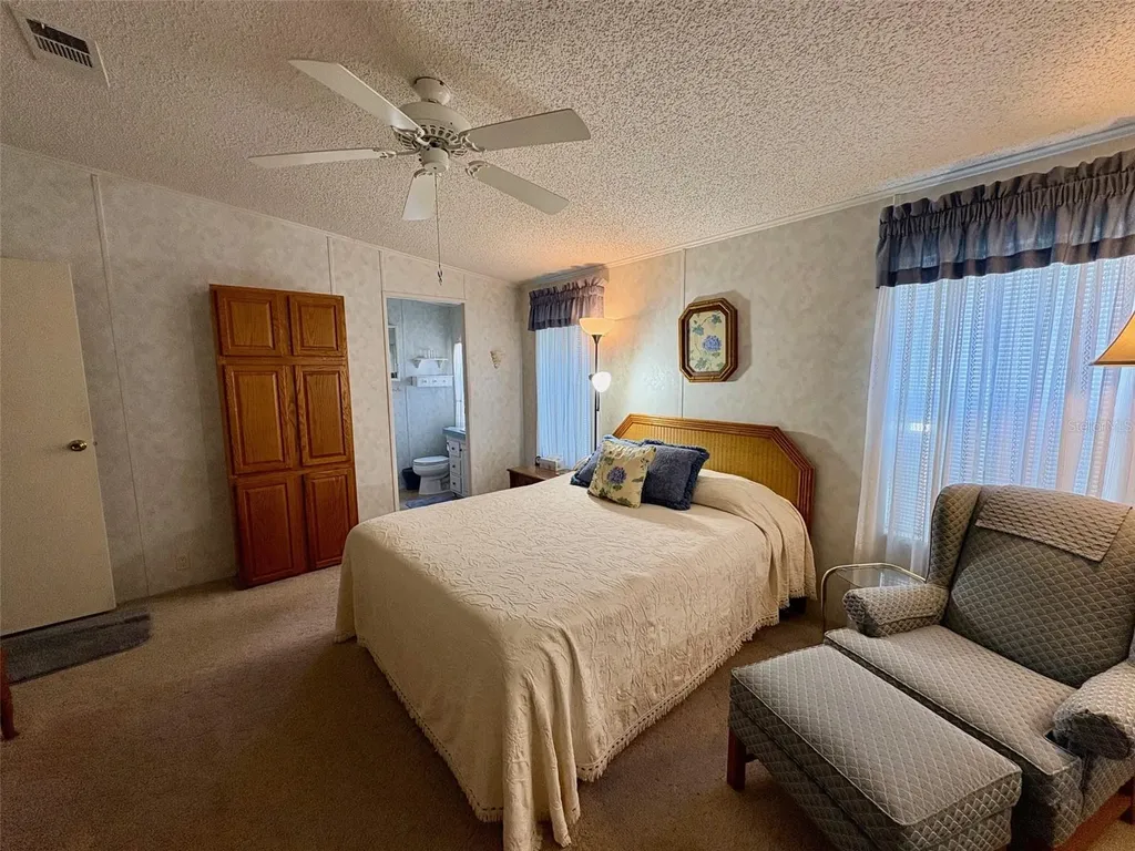 6133 Grand Oaks Drive SE Winter Haven FL 33884