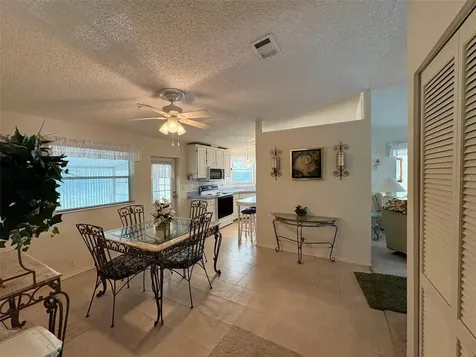 6133 Grand Oaks Drive SE Winter Haven FL 33884