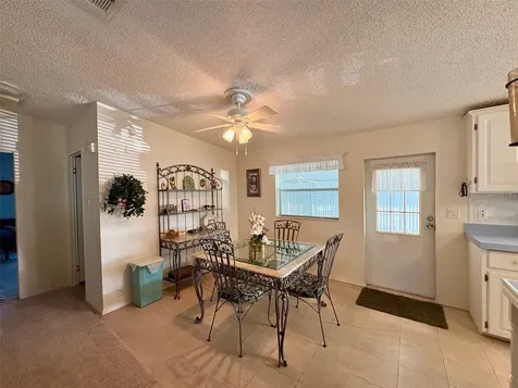 6133 Grand Oaks Drive SE Winter Haven FL 33884