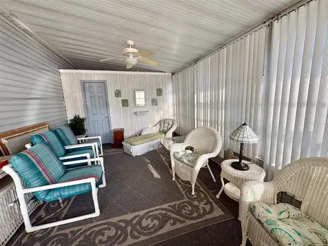 6133 Grand Oaks Drive SE Winter Haven FL 33884