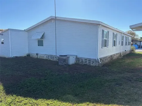 6133 Grand Oaks Drive SE Winter Haven FL 33884
