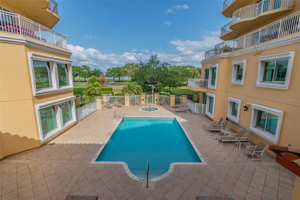 St Petersburg FL 33701