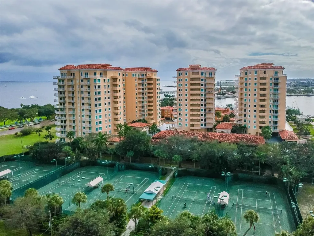 St Petersburg FL 33701