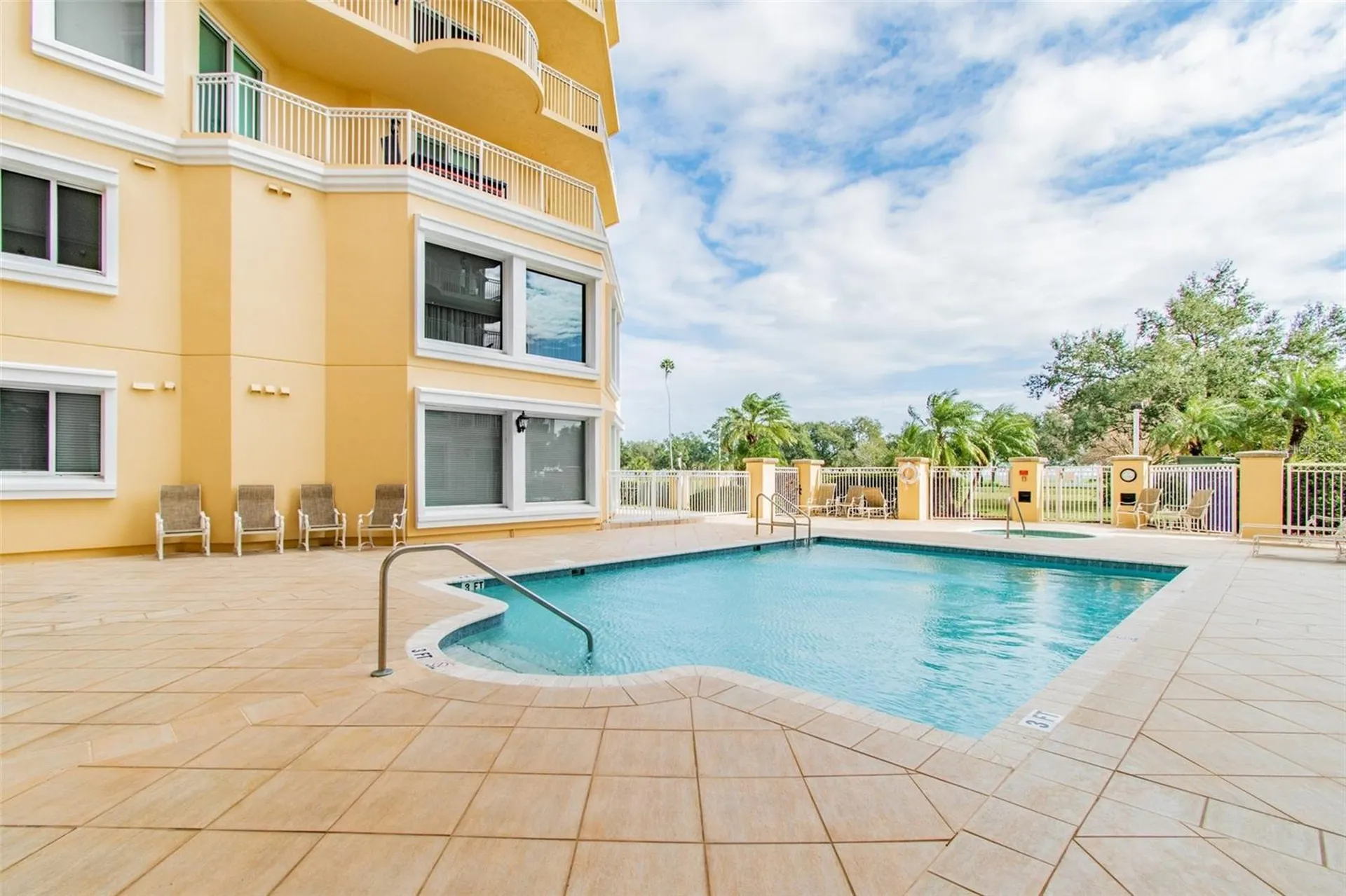 St Petersburg FL 33701