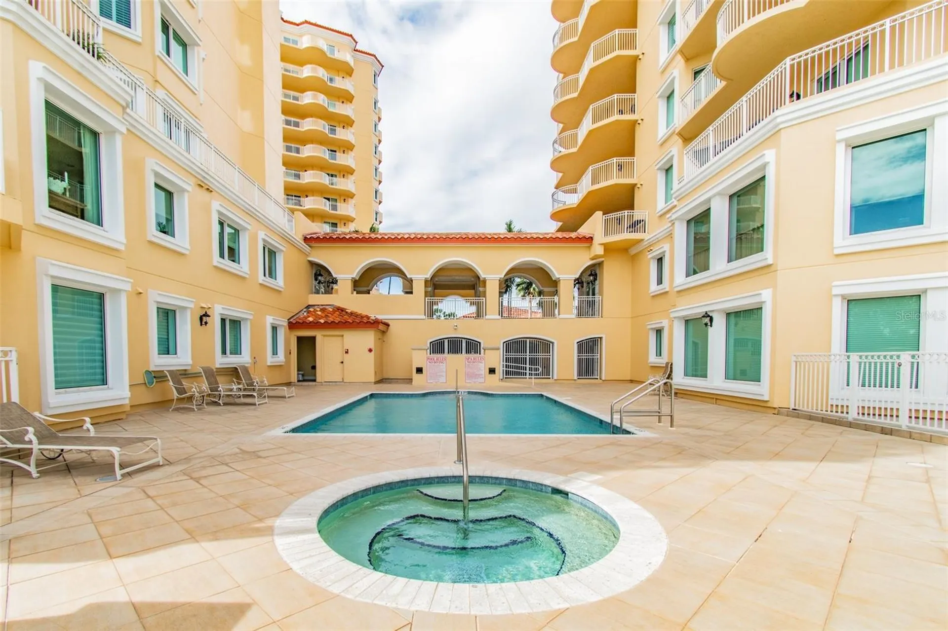 St Petersburg FL 33701
