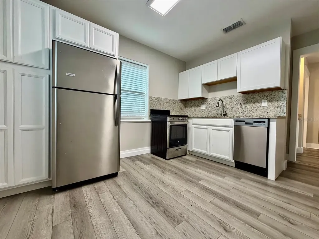 103 4th Street SE Winter Haven FL 33880