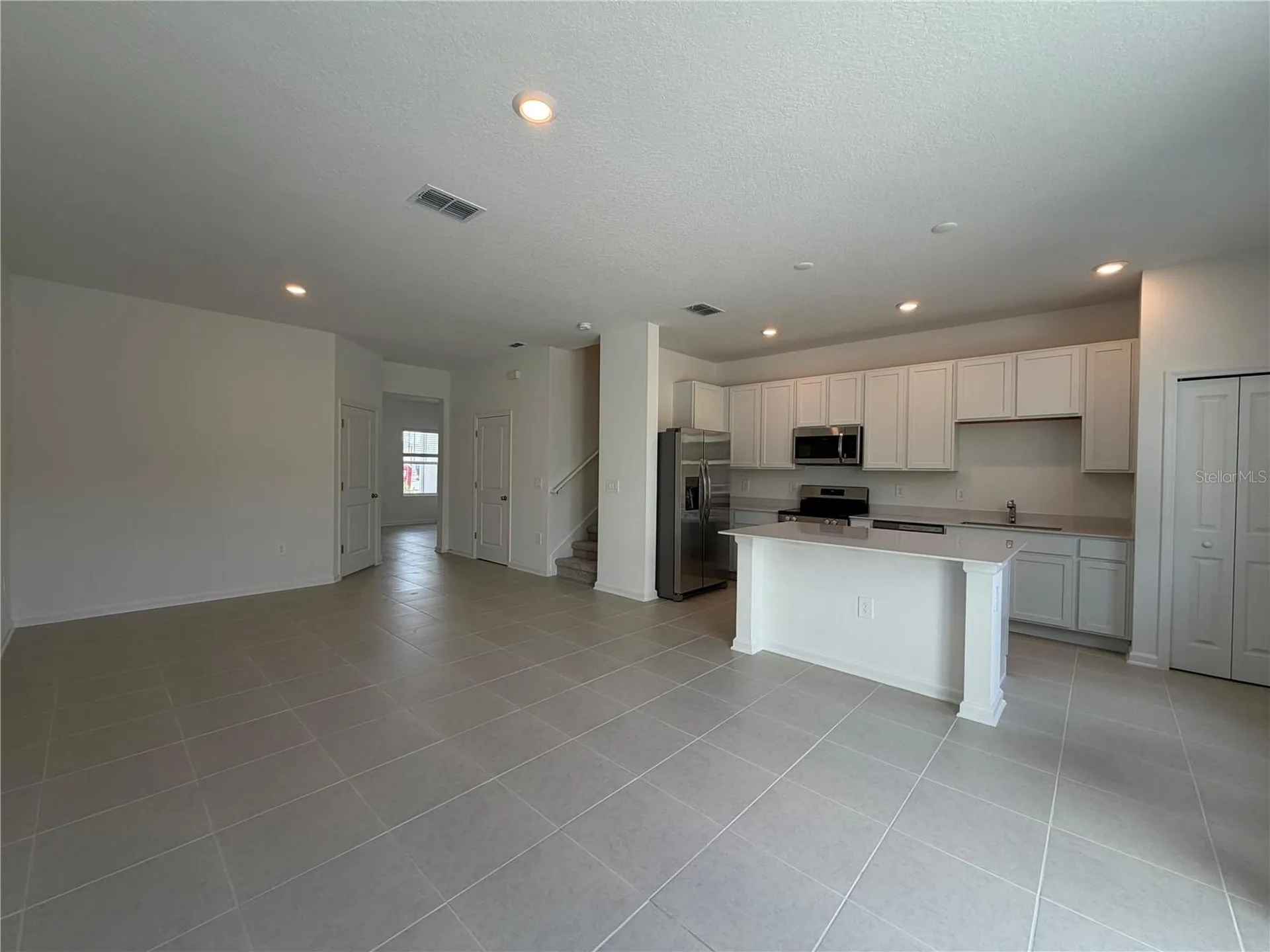 2799 Skyline Loop Kissimmee FL 34758