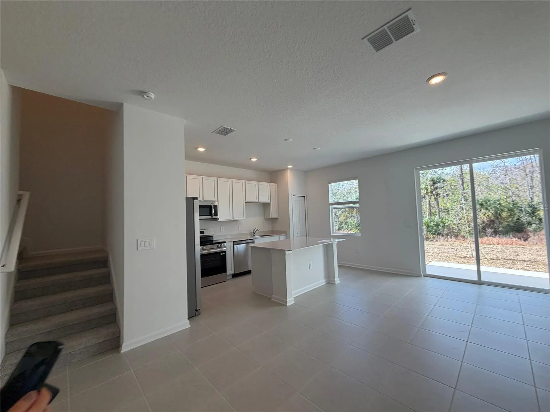 2799 Skyline Loop Kissimmee FL 34758