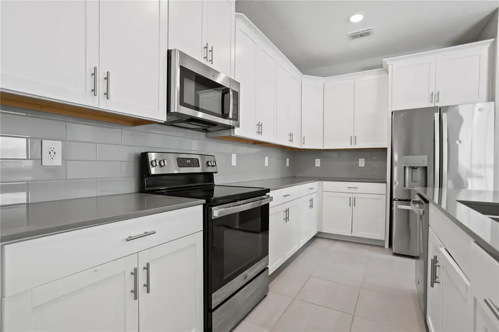3050 Camden Way Davenport FL 33837