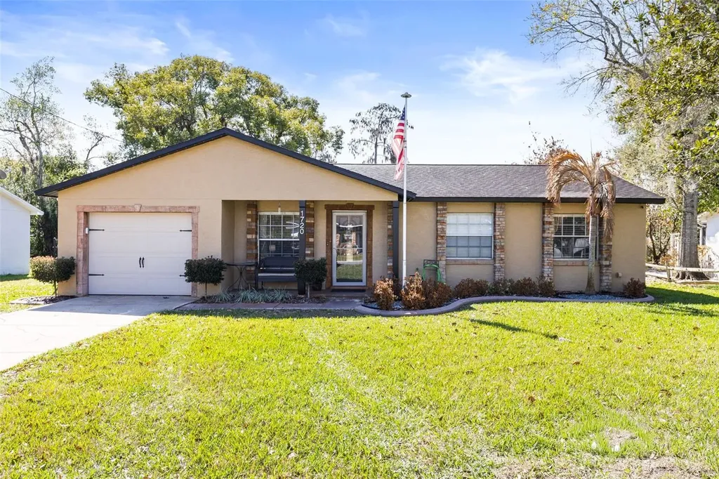 1720 W Acres Drive St Cloud FL 34769