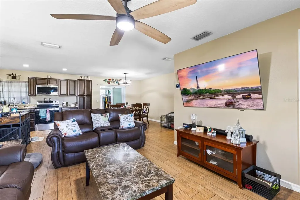 1720 W Acres Drive St Cloud FL 34769