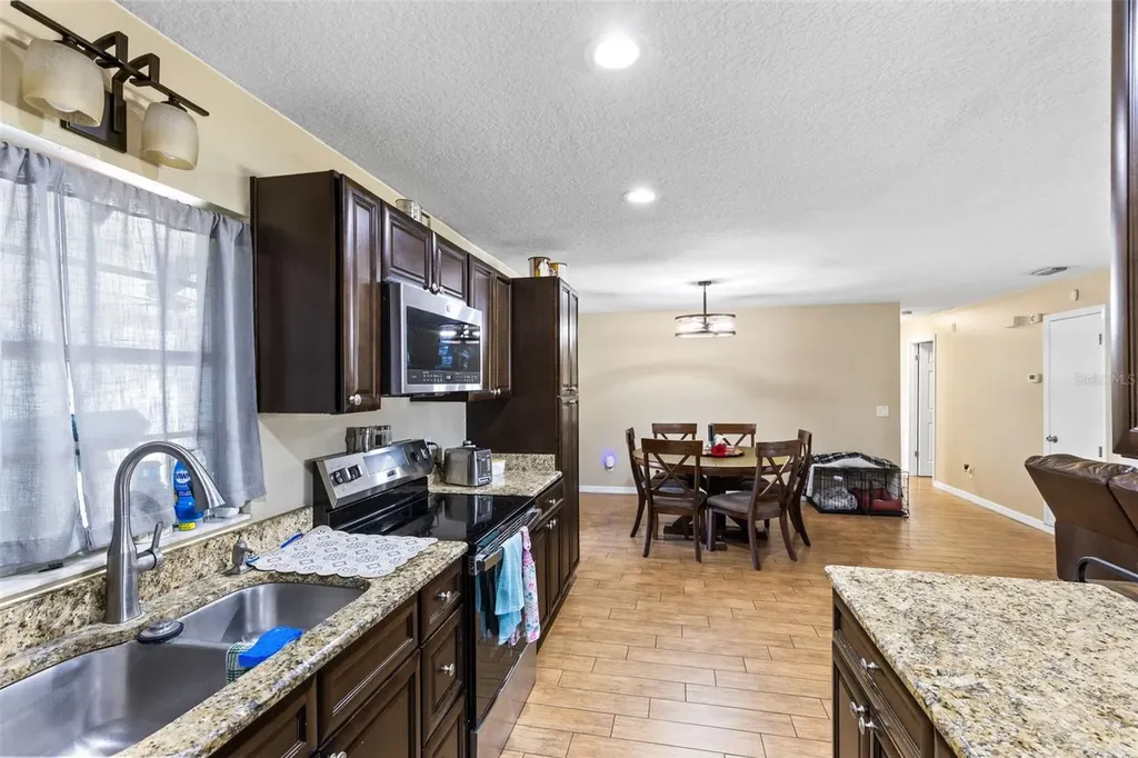 1720 W Acres Drive St Cloud FL 34769