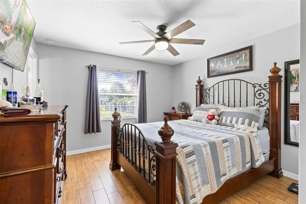 1720 W Acres Drive St Cloud FL 34769