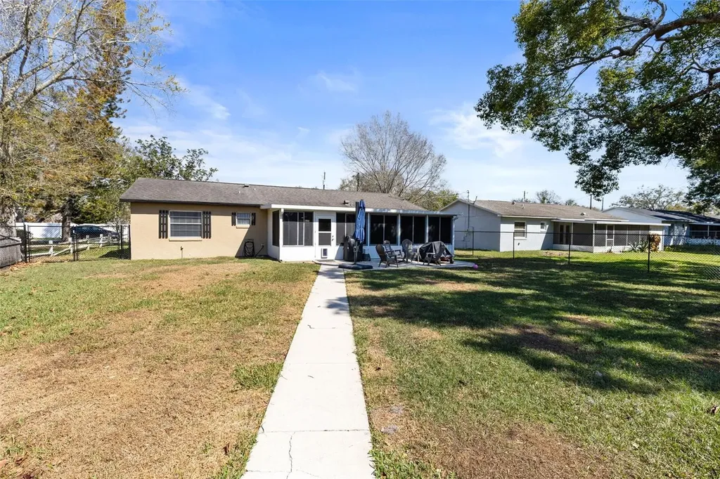 1720 W Acres Drive St Cloud FL 34769
