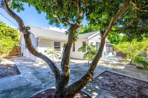 2648 Nassau Street Sarasota FL 34231