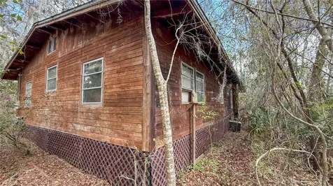 237 Highland Drive Hawthorne FL 32640