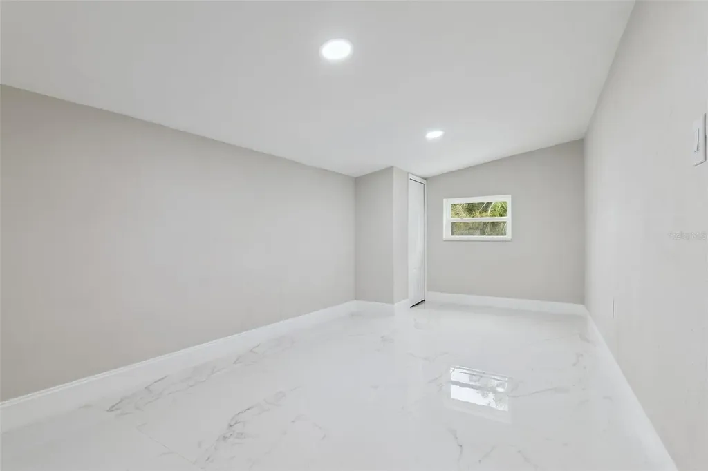 1375 Lake Drive Casselberry FL 32707