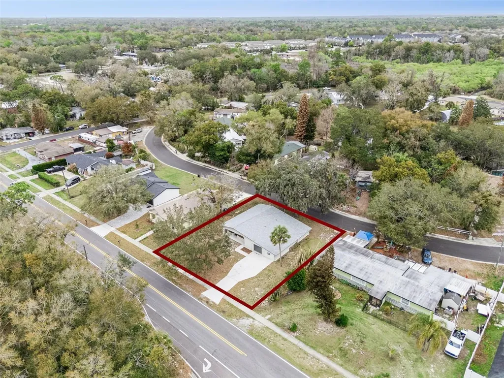 1375 Lake Drive Casselberry FL 32707
