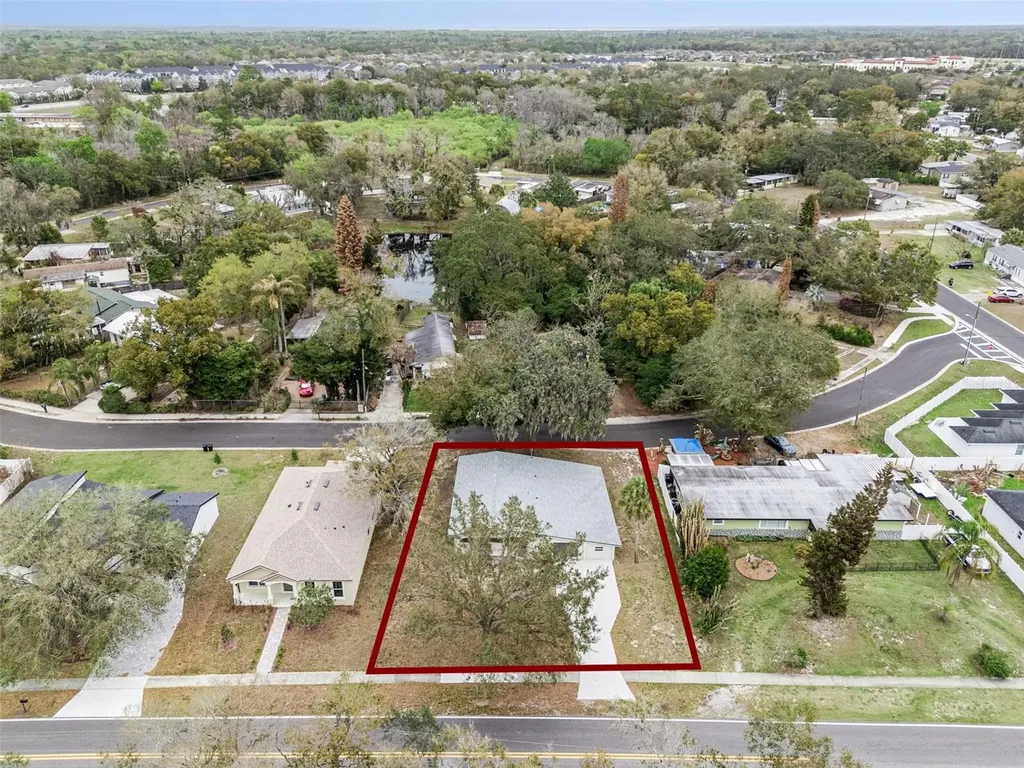 1375 Lake Drive Casselberry FL 32707