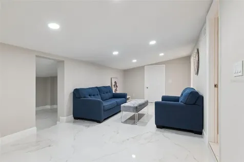1375 Lake Drive Casselberry FL 32707