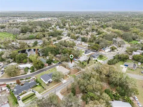 1375 Lake Drive Casselberry FL 32707