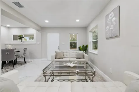1375 Lake Drive Casselberry FL 32707