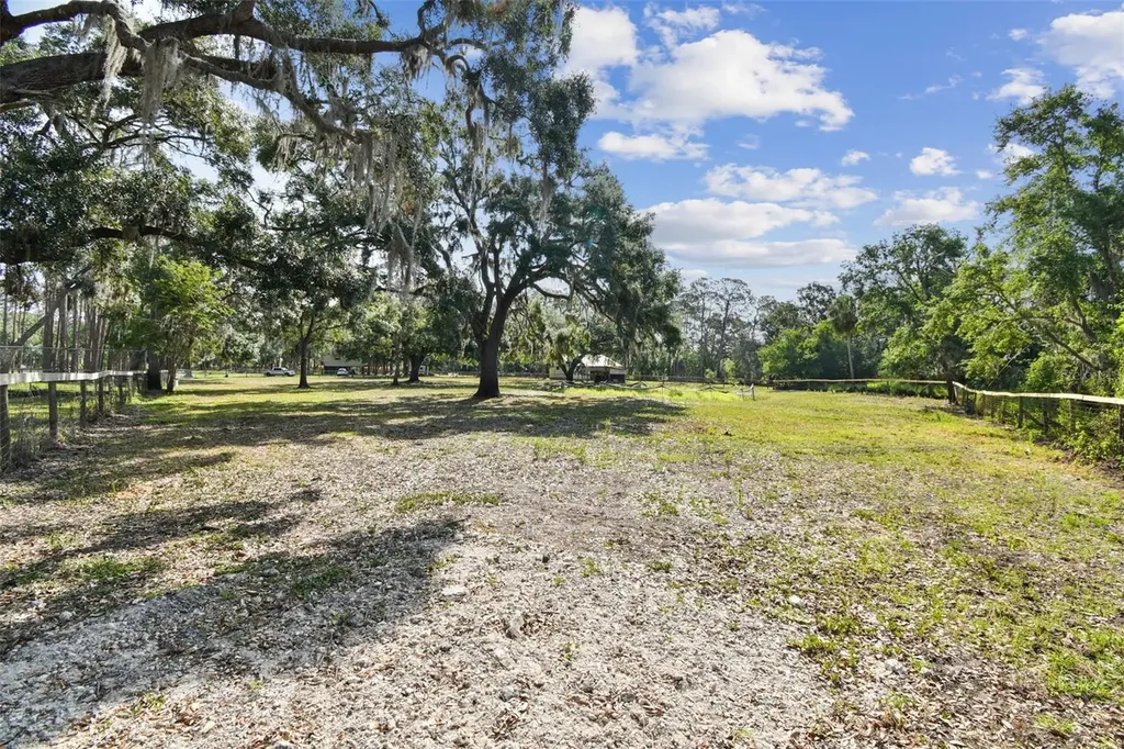 Wimauma FL 33598