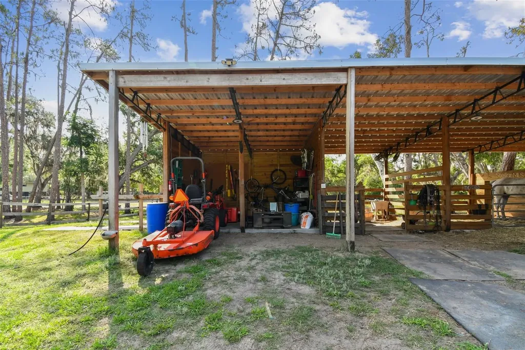 Wimauma FL 33598