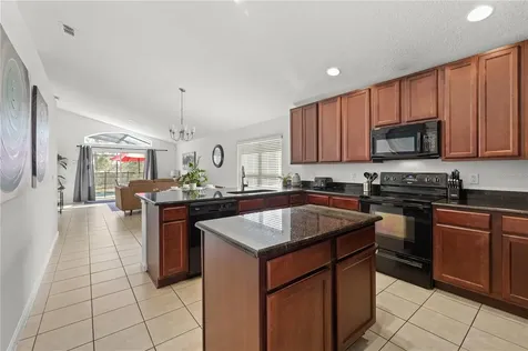 410 Viola Drive Davenport FL 33837