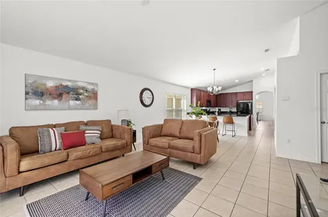 410 Viola Drive Davenport FL 33837