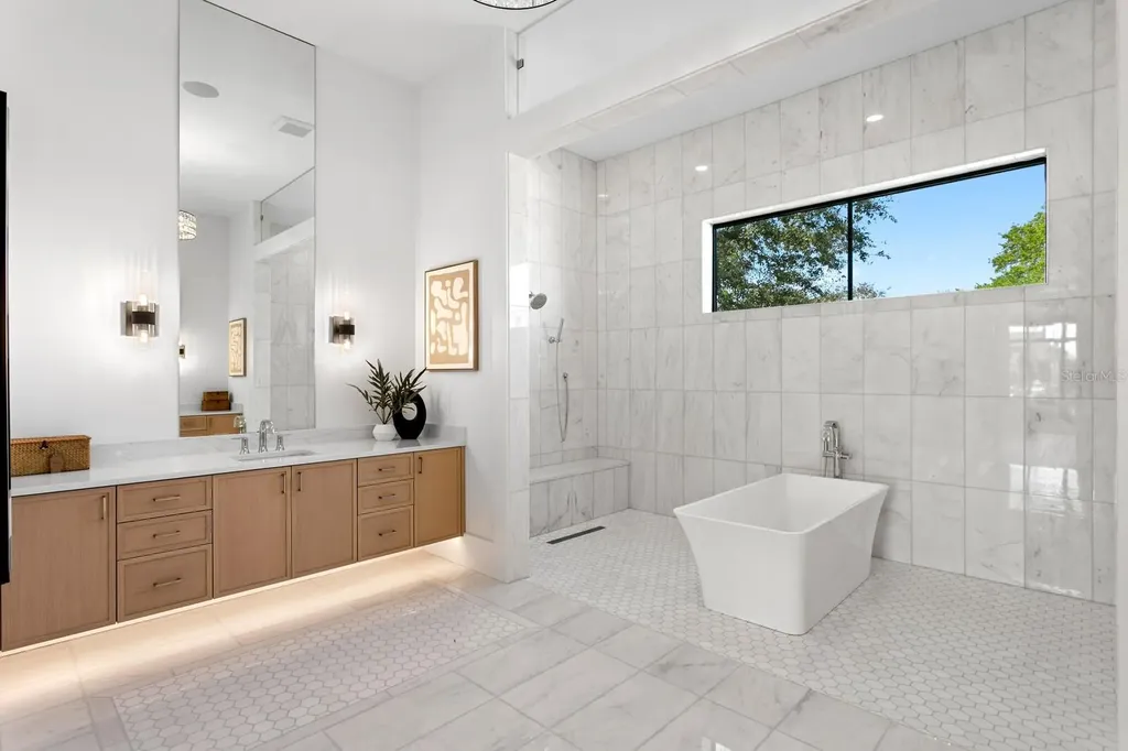 500 Barcelona Drive Tierra Verde FL 33715