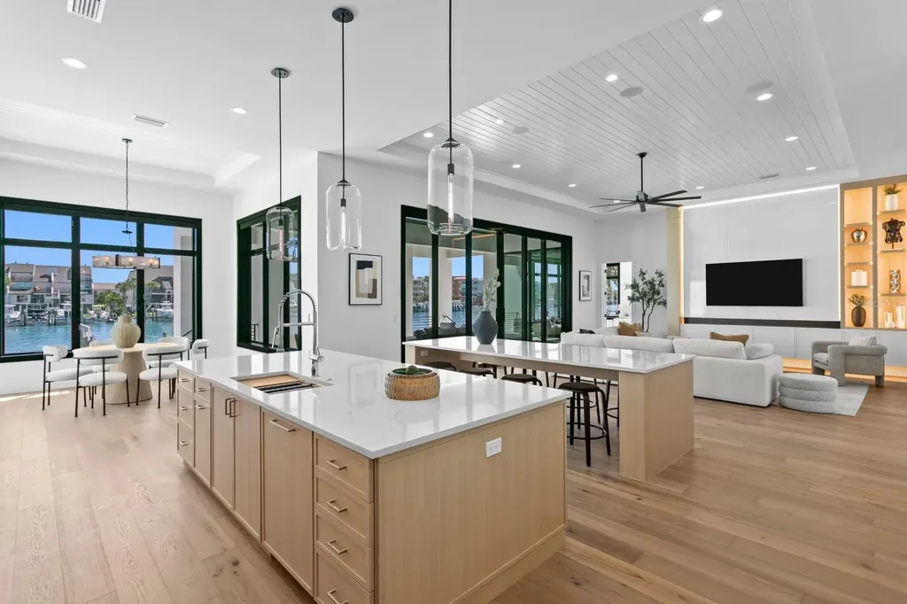 500 Barcelona Drive Tierra Verde FL 33715
